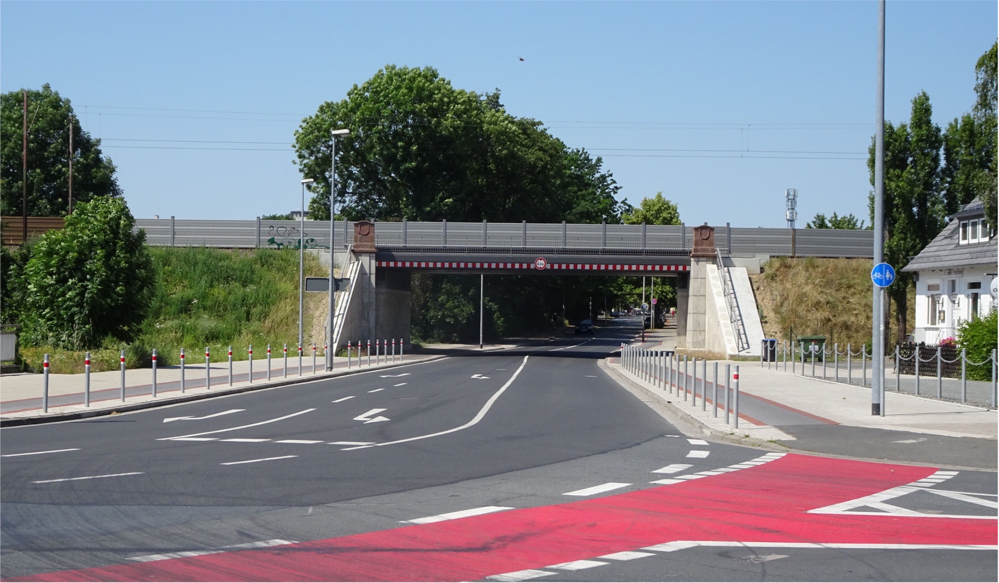 Eisenbahnüberführung Davenstedter Straße in Hannover